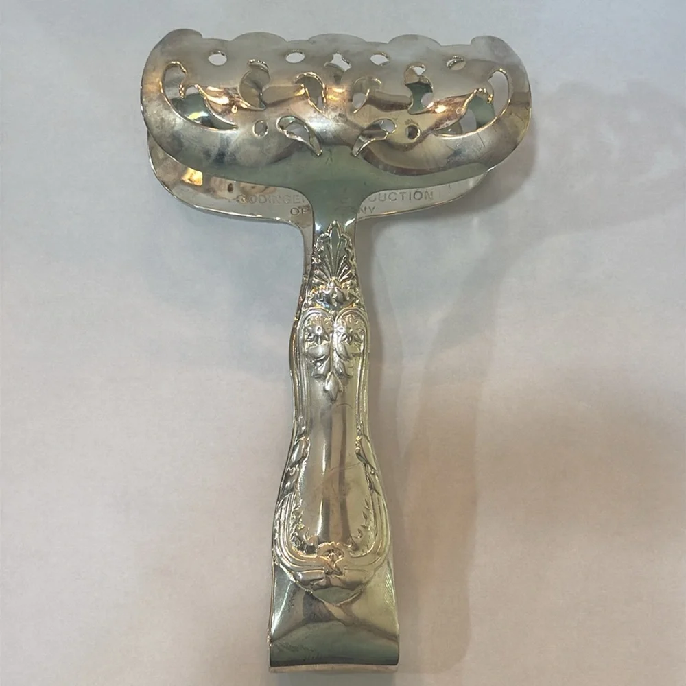 VINTAGE‎ GODINGER REPRODUCTION  BY TIFFANY Silverplated Tongs Vintage 80s